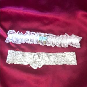 Hanky Panky White & Baby Blue Lace Leg Garter